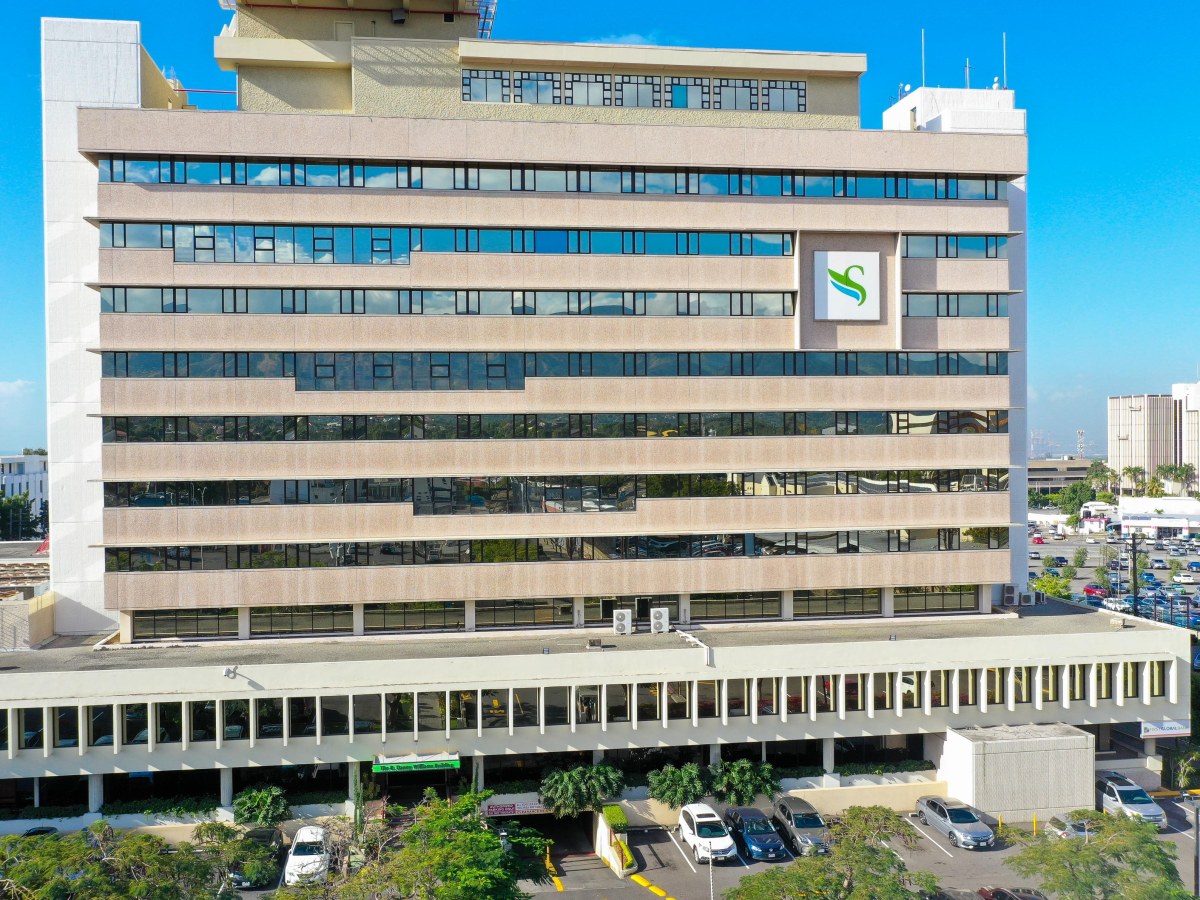 Technology cannot substitute&nbsp;humans